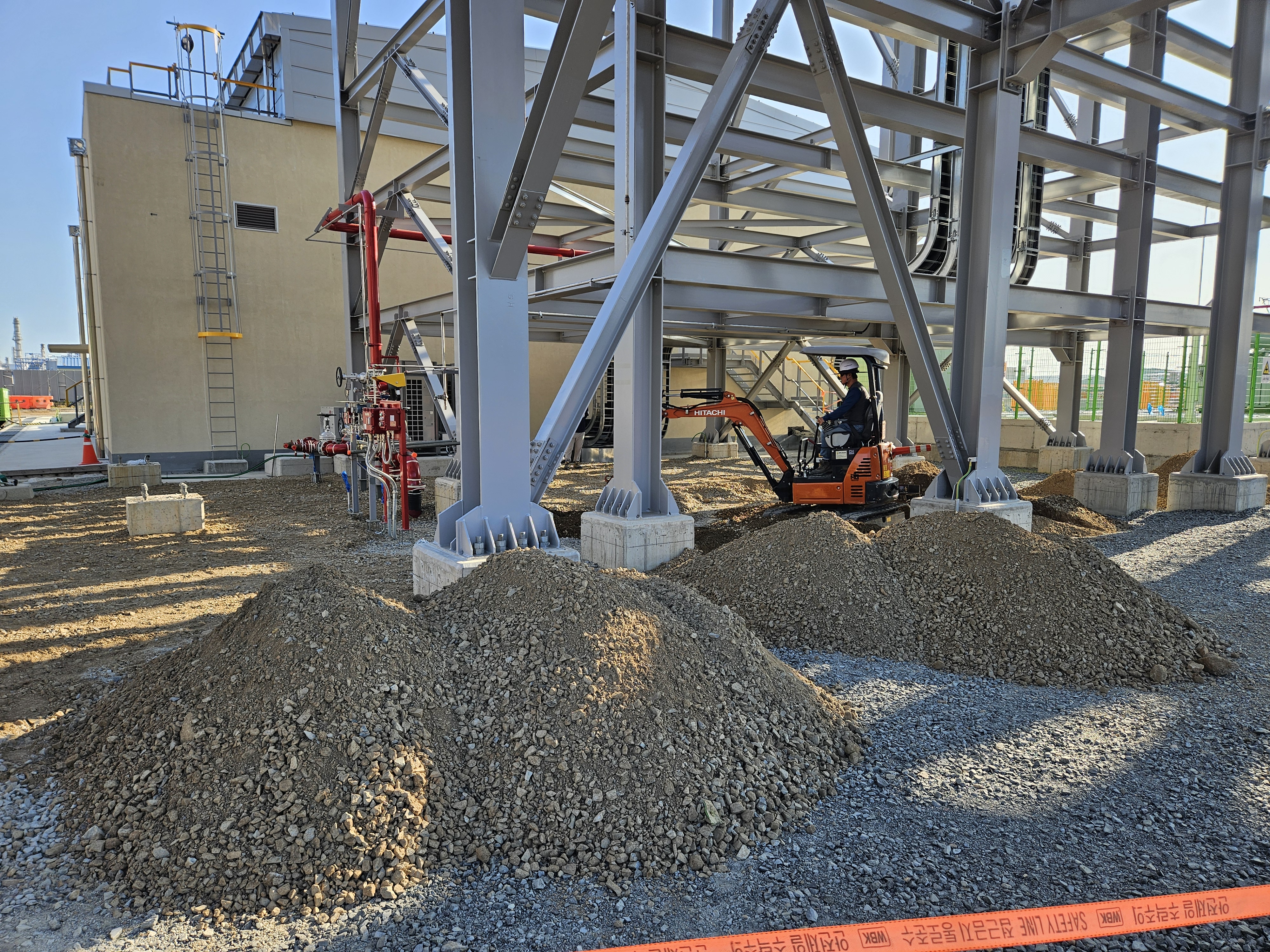 [플랜트]화학 대산 CNT4 PJT 시공 플랜트건축일식공사-3(조정동 수배전실 구축공사)