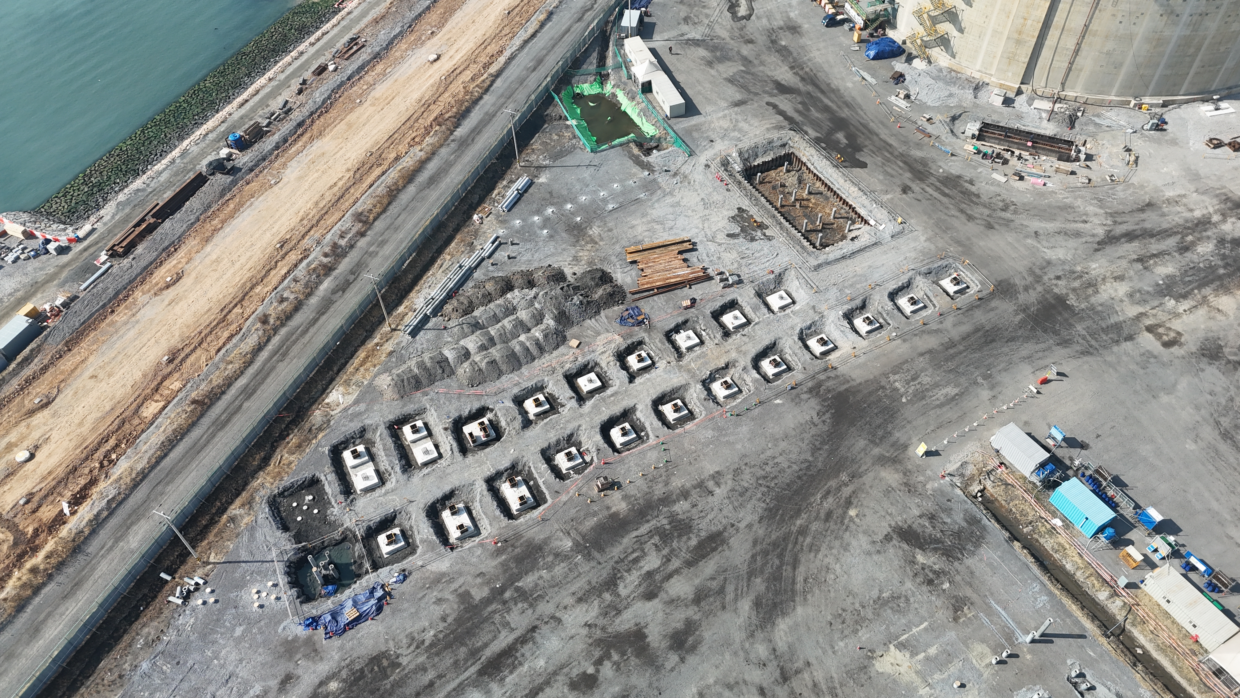 [플랜트] 동북아LNGHub터미널1단계1차EPCC(전남) 중 부대토목공사