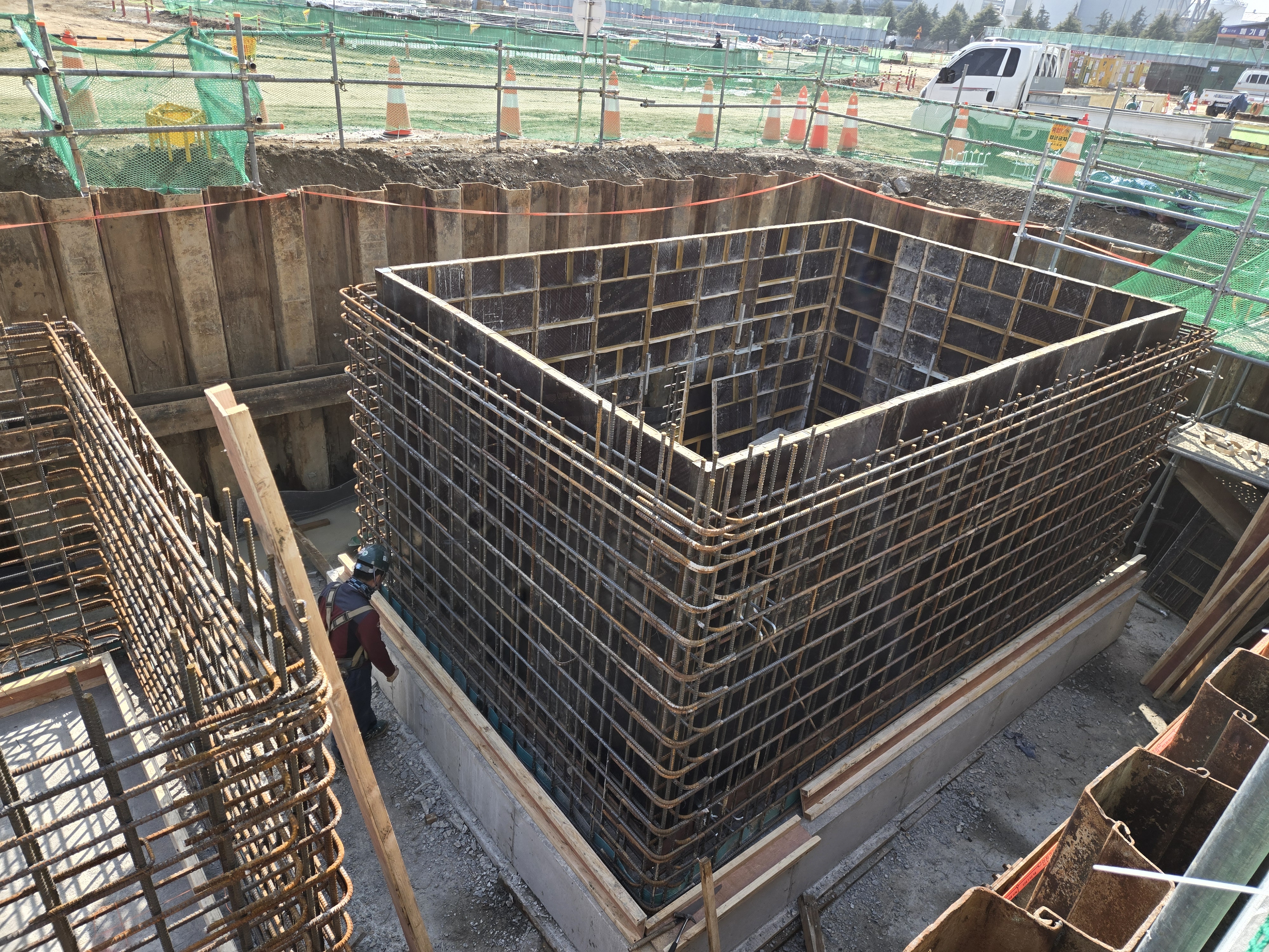 [플랜트]Aurora Project(충남) 건축토공사